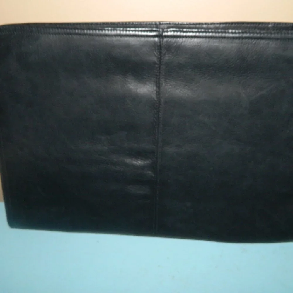 Latico Zippered Leather Portfolio Bag Black
